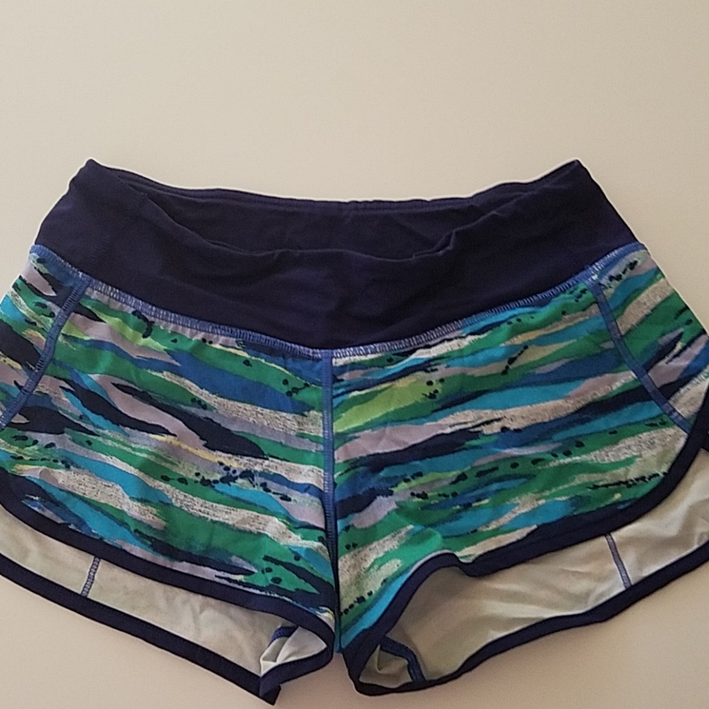 Speed Shorts Sz 4 EUC
